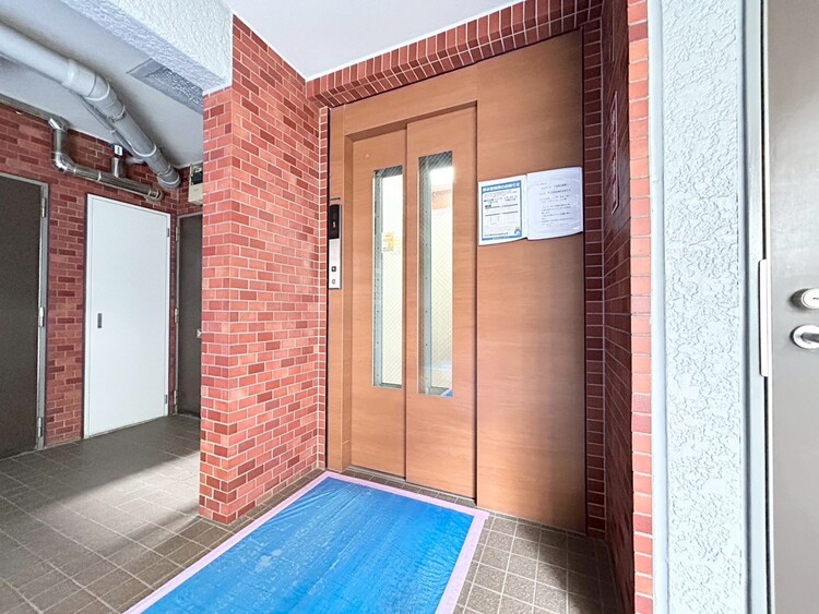 その他 エレベーター完備のため荷物が多くなっても安心。