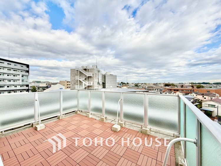 内装 ◆闇夜の輝き◆オレンジ色の光は大人になった今の僕にはわかる。1日の終わりを伝えに来たわけではなく、また明日が来る方へ導いてくれた事を。