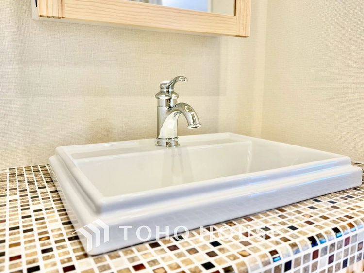 洗面 ◆洗面◆清潔感のある水回り。白で統一されたスタイリッシュな空間。毎日使う場所だから究極にシンプルにこだわりました。