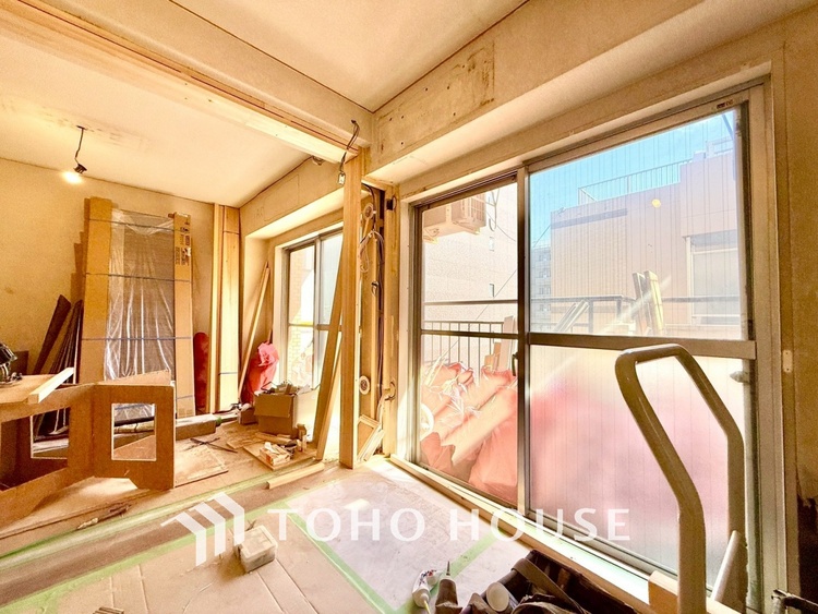 内装 ◆ここに在る◆事も無げに美しく、伝えるには筆舌に尽くし難い。豪華絢爛や華美と言う事ではなく、住まう者にとって暮らし易く心地がいいと言う美しさがこの住まいには込められている。