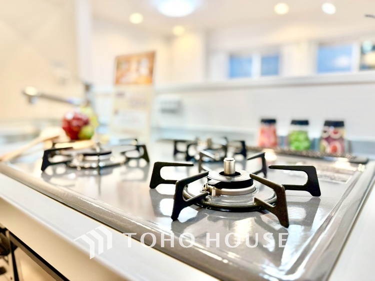 キッチン ◆愛育◆キッチンは家族の絆を育む大切な空間。シンプルで使い易いSystemKitchenで愉しく作る料理は愛情のある美味しいご馳走に。