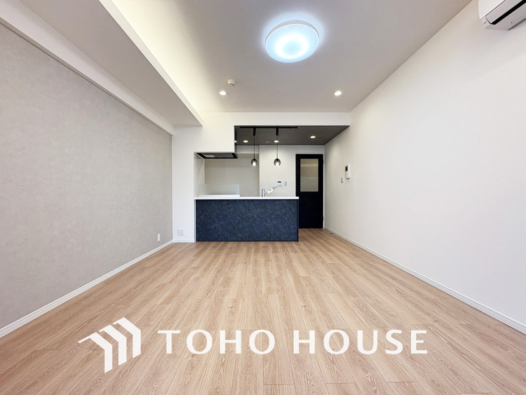 内装 ゆったりとくつろげる上質なリビングダイニング