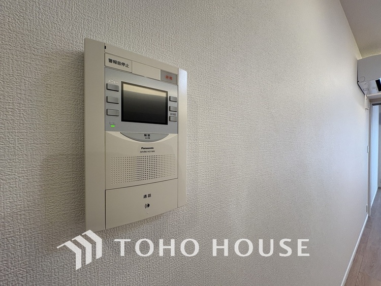 その他 来客が一目でわかるモニター付きインターホン