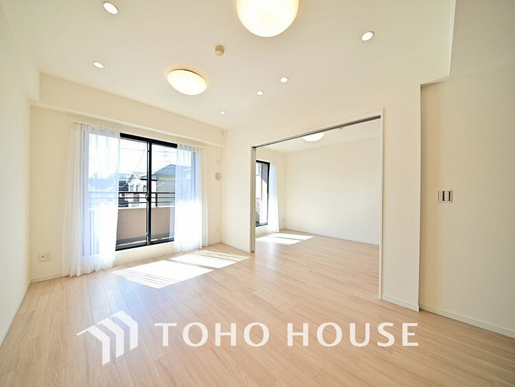 内装 ゆったりとくつろげる上質なリビングダイニング