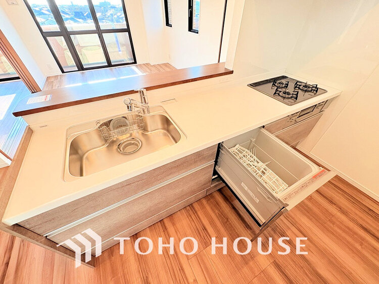 その他 ビルトイン式食洗機を標準完備した、機能性に優れたシステムキッチン