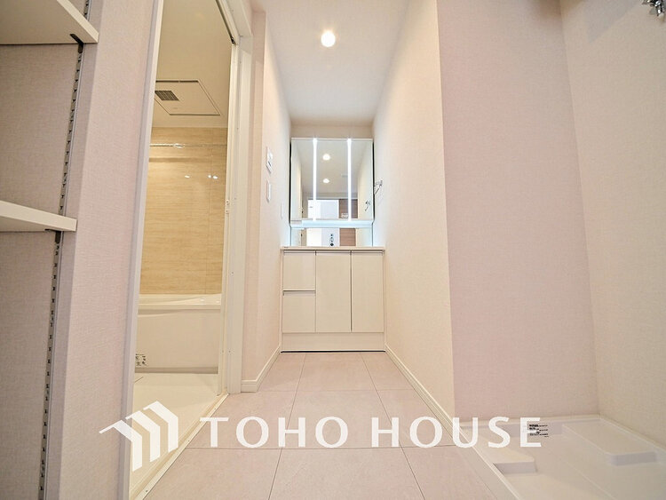 洗面 清潔感のある脱衣場