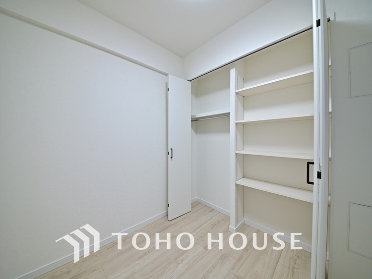 収納 居室　収納