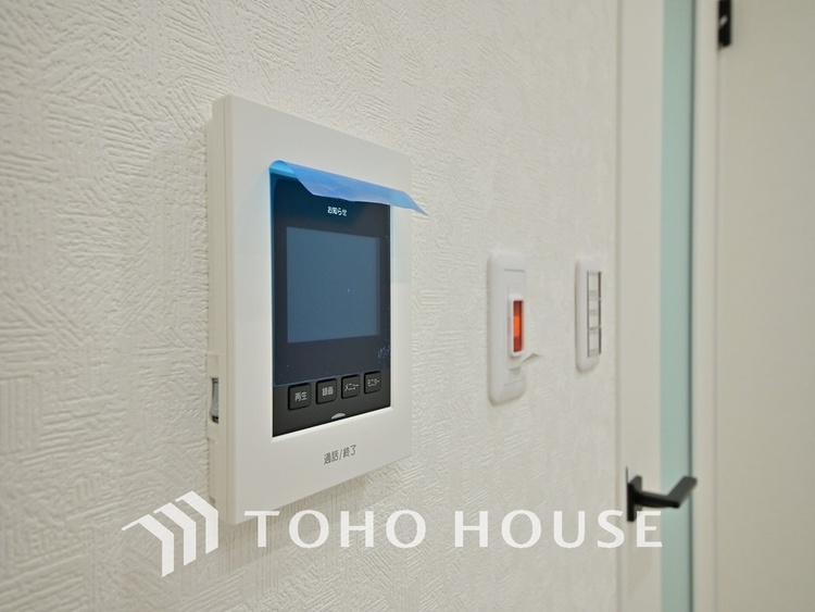 その他 来客が一目でわかるモニター付きインターホン