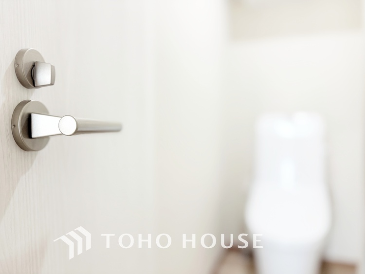 トイレ ◆Sunshine◆光が燦々と入り、いるだけで気持ちいい。「開放的でゆとりあるお部屋です。」