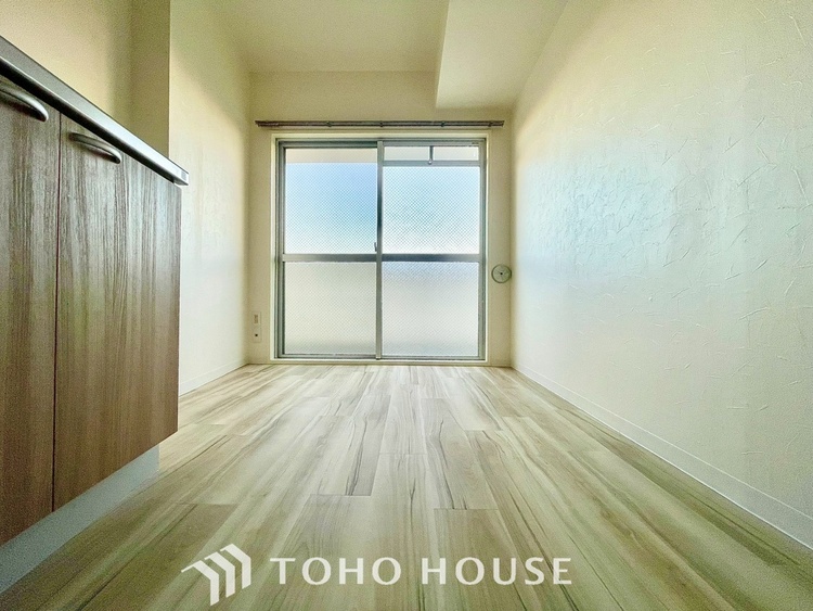 内装 【LIVING】◆Sunshine◆光が燦々と入り、いるだけで気持ちいい。「開放的でゆとりあるお部屋です。」