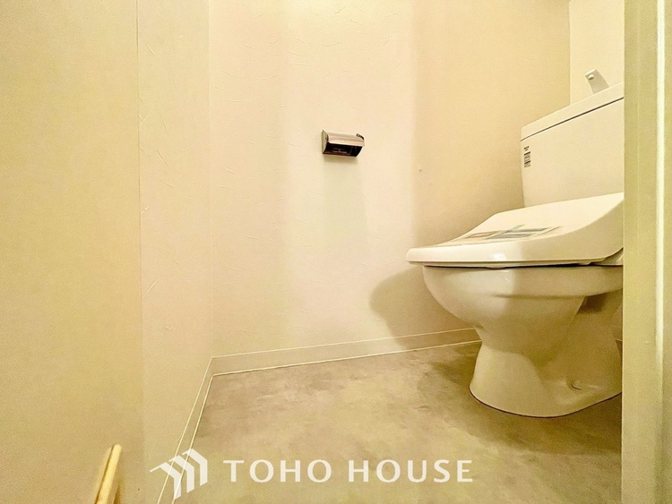 トイレ 【TOILET】◆快適◆な生活に不可欠。節水型の高性能トイレを新設。