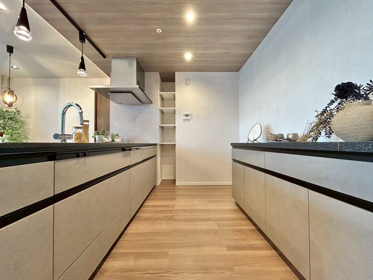 その他 使いやすくスタイリッシュなキッチン空間になっております。