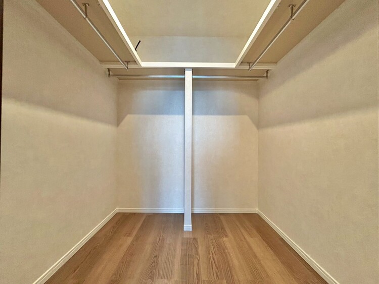 その他 収納スペースが付いていて、お部屋を広く使っていただけます。