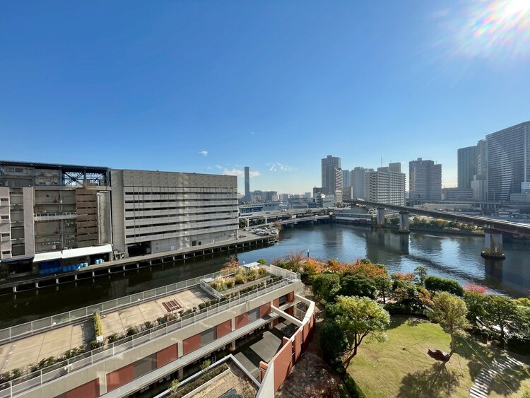 その他 眺望や窓からの景色が良いと、家で過ごす時間も快適です。