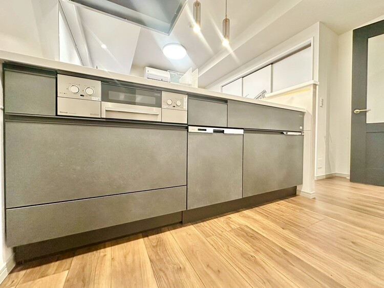 その他 開放感のあるキッチンスペース。調理をしながら、会話も弾みそうですね。