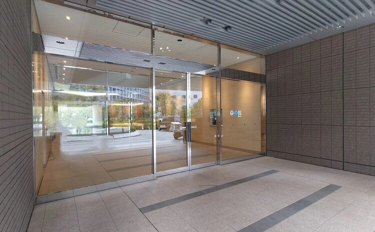 その他 上質感漂う玄関アプローチです。