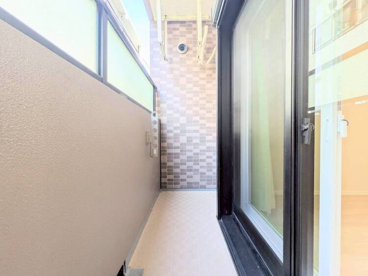 その他 朝の澄んだ空気や、夕方に吹く清々しい風を感じられるバルコニー。