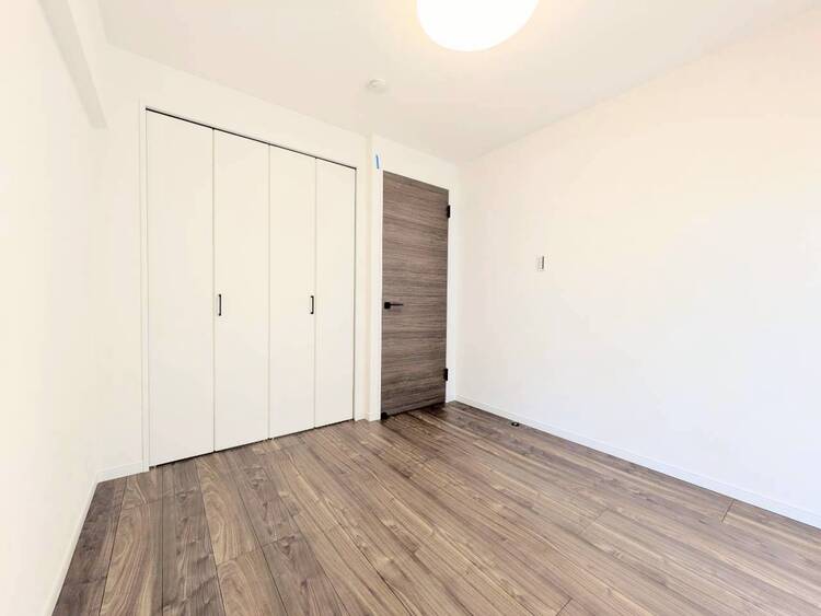 その他 清かで艶やかな時間をもたらしてくれる室内です。