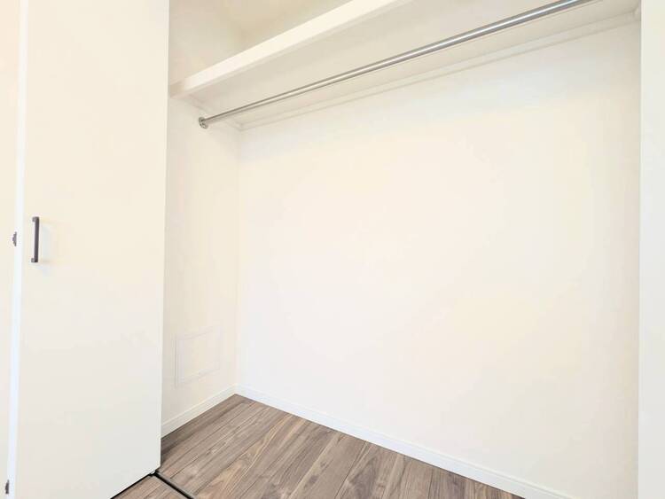 その他 収納スペースが付いていて、お部屋を広く使っていただけます。