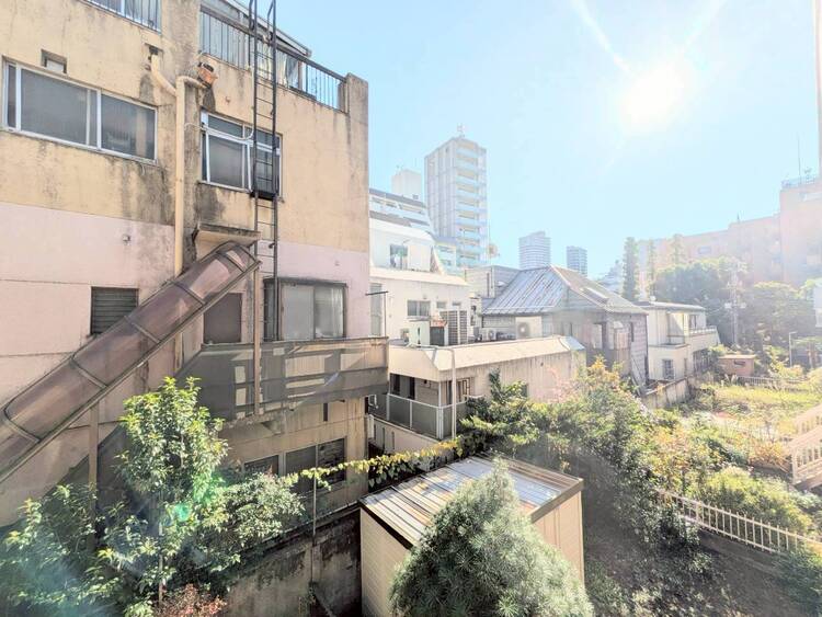 その他 眺望や窓からの景色が良いと、家で過ごす時間も快適です。