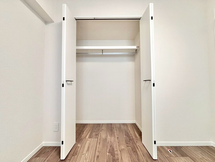 その他 収納スペースが付いていて、お部屋を広く使っていただけます。