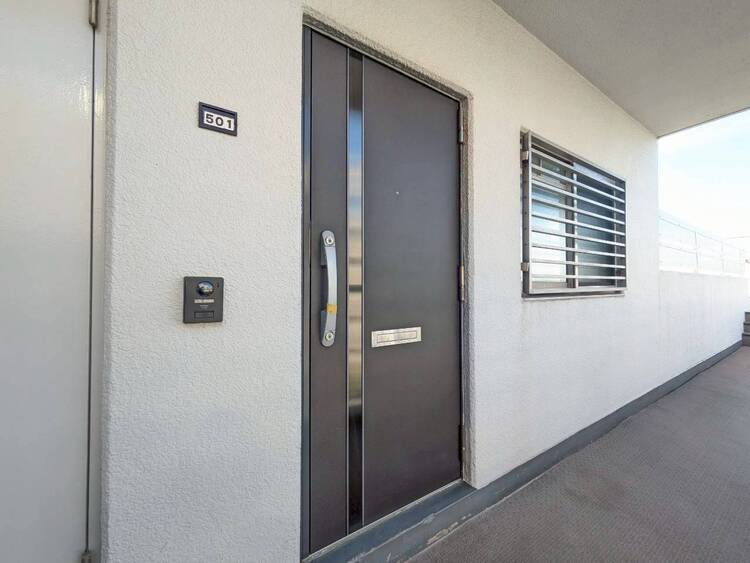 その他 清潔感のある落ち着いた雰囲気の玄関です。