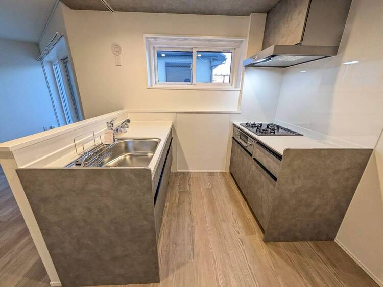 その他 開放感のあるキッチンスペース。調理をしながら、会話も弾みそうですね。