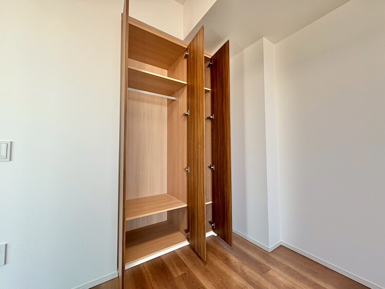 収納 収納スペースが付いていて、お部屋を広く使っていただけます。