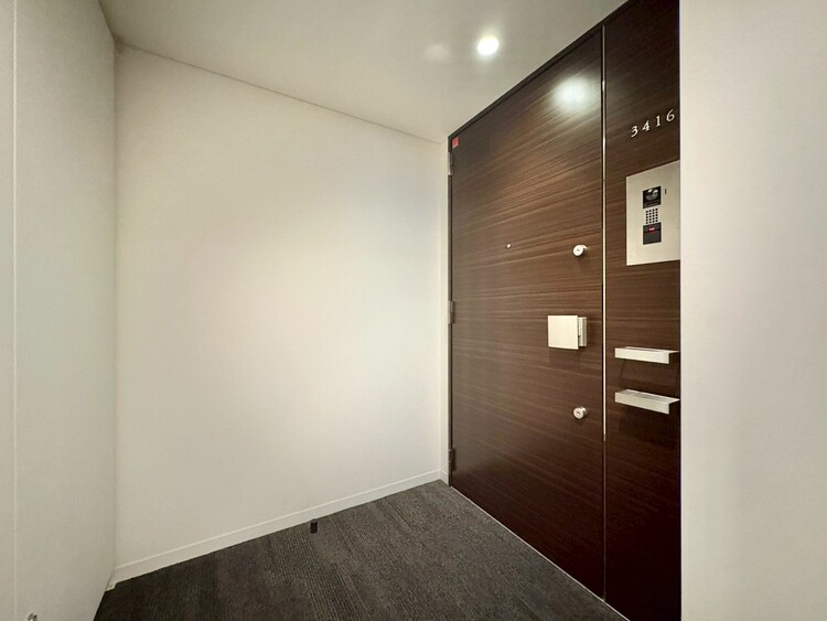 玄関 清潔感のある落ち着いた雰囲気の玄関です。