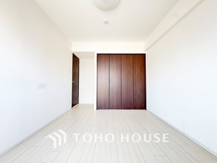 内装 【PRIVATE ROOM】◆属毛離裏◆子は父を手本とし、母に愛育されて成長する。家族の深い繋がり。いつまでも大切にしたい。