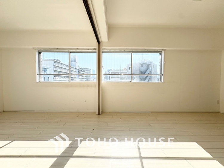 内装 【LIVING】◆住む喜び、楽しさ、感動◆を君と共有したい。いつまでもずっと家族を見渡せるこの広い空間で。