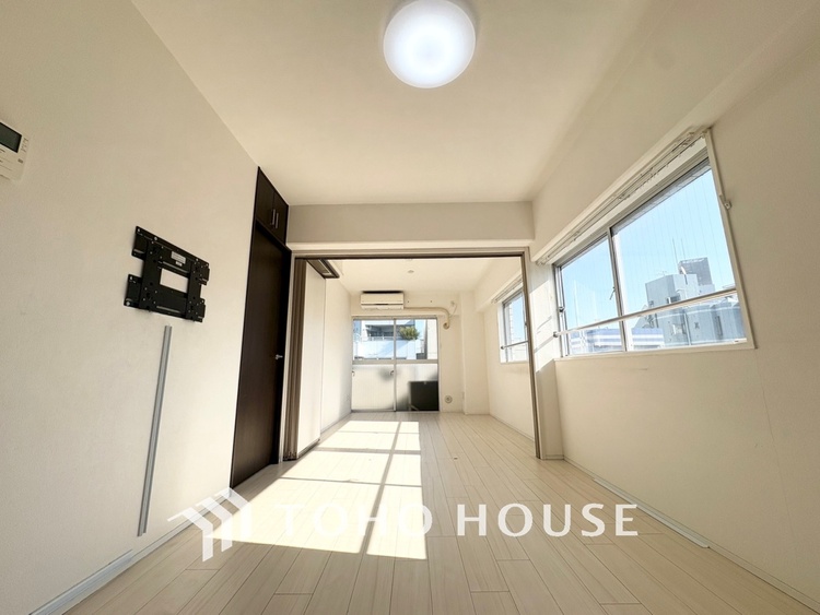 内装 【LIVING】◆simple is best◆無駄のない綺麗なつくりのリビングルームであなただけの暮らしを。