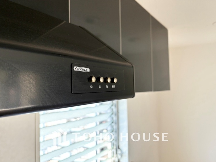 その他 【KITCHEN】◆開放的◆後片付けが楽なシステムキッチン。収納スペースの充実！