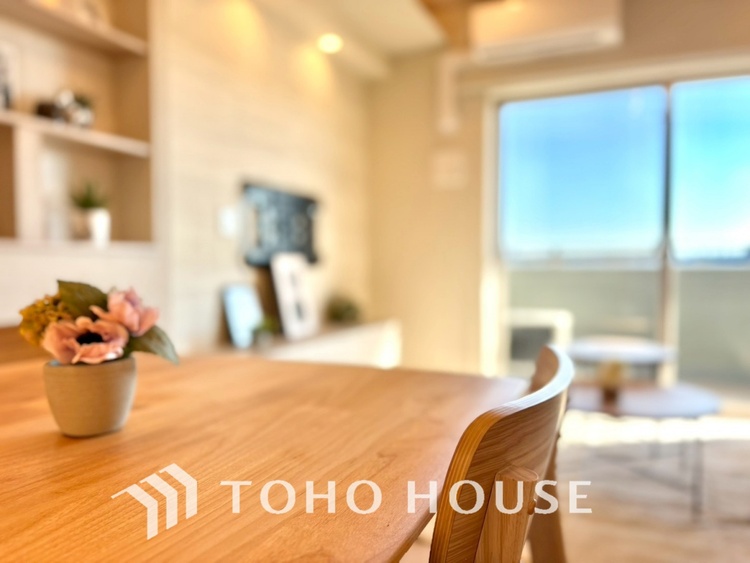 内装 【LIVING】◆家族◆愛する家族を一目で見渡せる。家族が集う空間。永遠に続く幸せな毎日を、ここで。