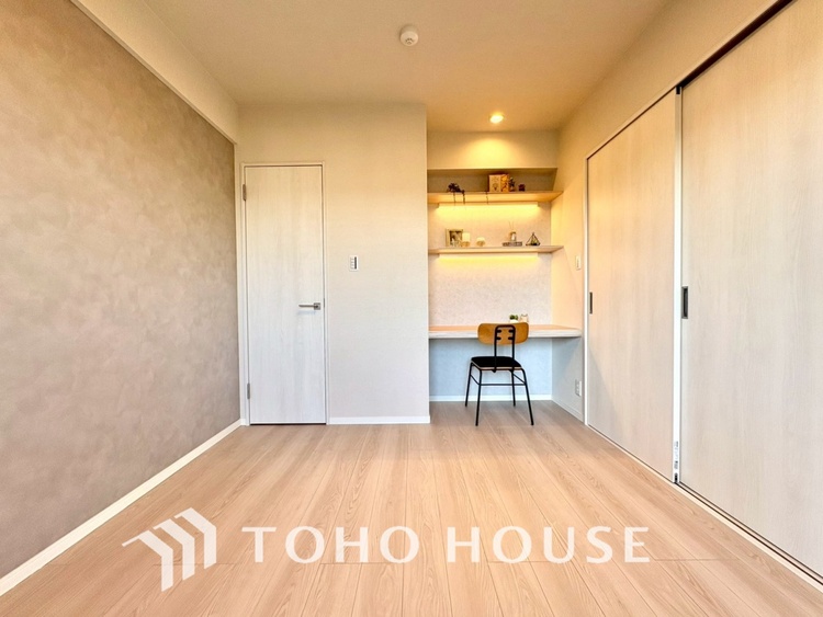 内装 【PRIVATE ROOM】◆快適◆な暮らしに不可欠な収納スペース。快適さとともに思い出も詰まっていく。