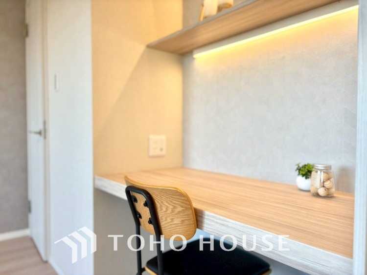 内装 【PRIVATE ROOM】◆属毛離裏◆子は父を手本とし、母に愛育されて成長する。家族の深い繋がり。いつまでも大切にしたい。