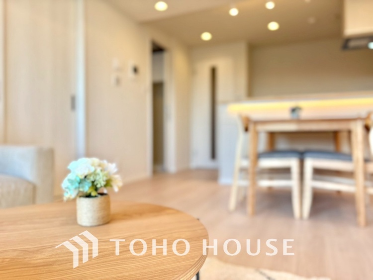 内装 【LIVING】◆Sunshine◆光が燦々と入り、いるだけで気持ちいい。「開放的でゆとりあるお部屋です。」