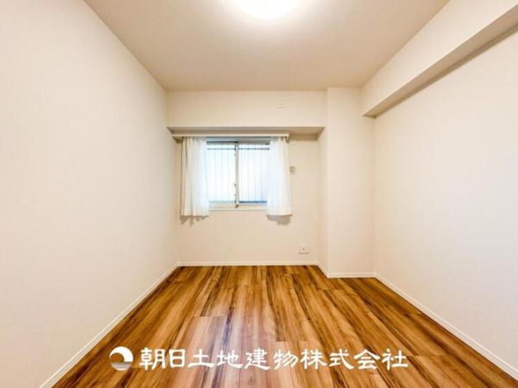 内装 趣味・感性で個性的に飾って頂けるようシンプルに仕上げてあります。