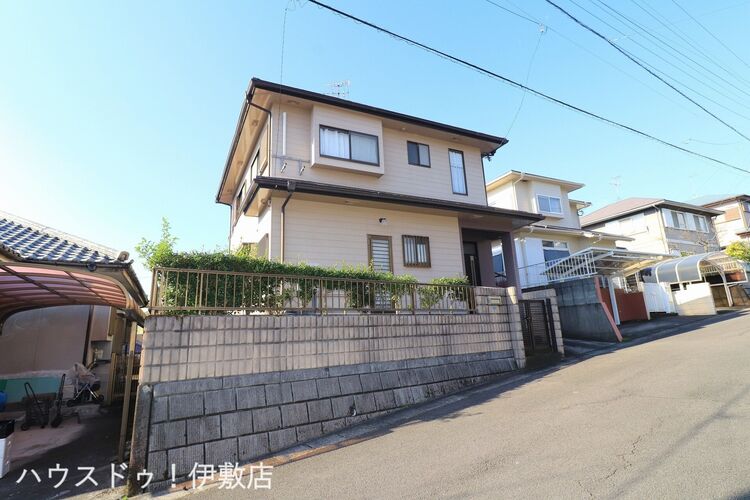 外観 【外観写真】・マックスバリュー花野団地店まで徒歩5分と買い物に便利な立地！