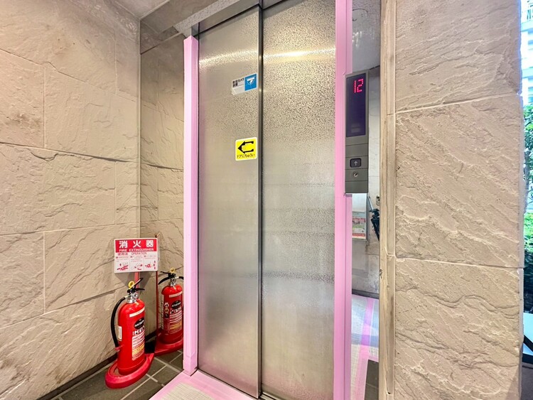 その他 エレベーターの管理も、きちんと行き届いてます。