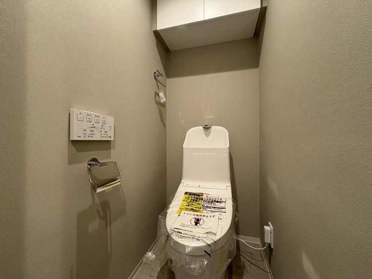 トイレ 暮らしの中のさりげないひとときの快適さにも、こだわりを、持って設備を配しております。