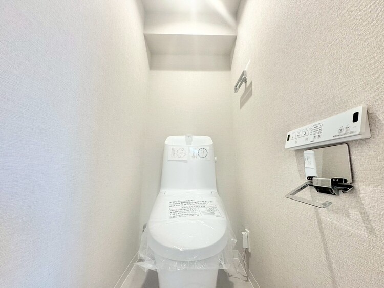 トイレ 暮らしの中のさりげないひとときの快適さにも、こだわりを、持って設備を配しております。