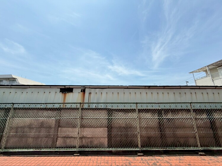 バルコニー 頬をなでる、優しい風を感じることが出来ます。