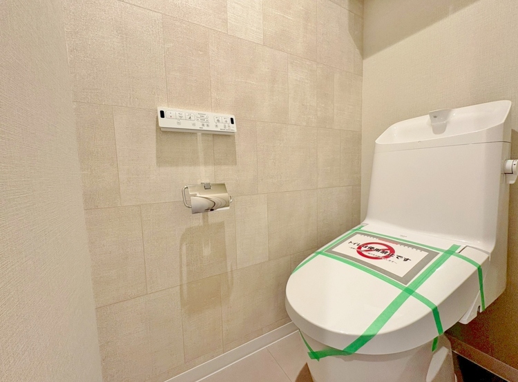 トイレ 暮らしの中のさりげないひとときの快適さにも、こだわりを、持って設備を配しております。
