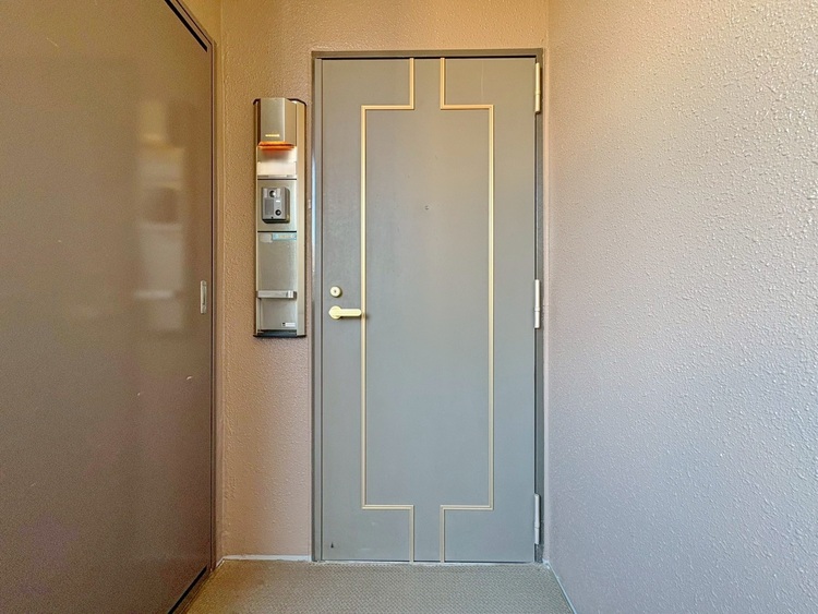 玄関 玄関を開ければ、そこは安らぎのご自宅。