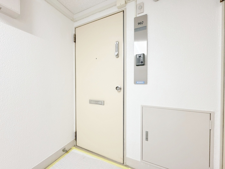 玄関 玄関を開ければ、そこは安らぎのご自宅。