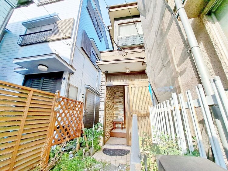 外観 ライフプランニングからローンまで、一貫してご説明させていただきます。お気軽にお問い合わせくださいませ。