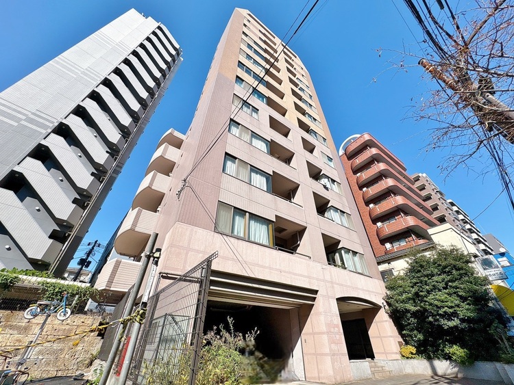 外観 資料には掲載していない情報が、現地にはたくさんあります。是非一度、現地をご確認ください。