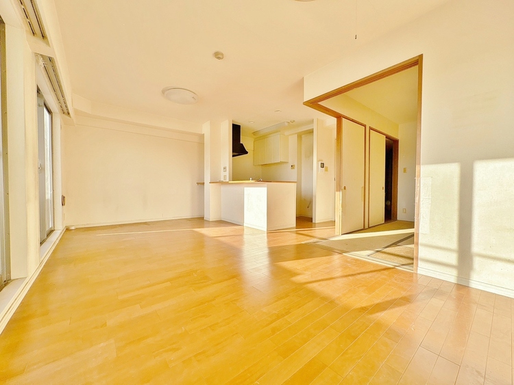 居間 過ごす時間が、たくさんの思い出として紡がれていく場所。