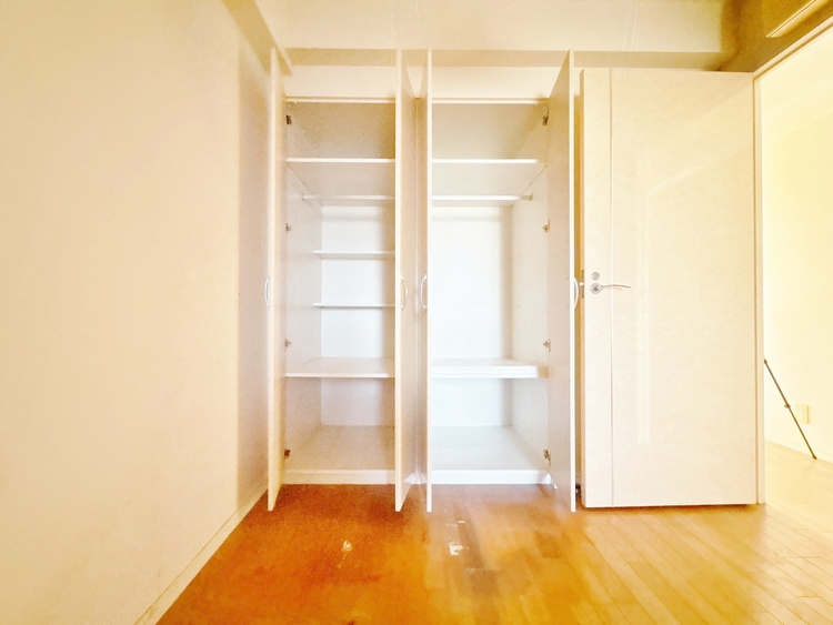 収納 居室にはクローゼットがあり、荷物もスッキリ収納して快適にお過ごしいただけます。